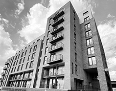 Middlewood Plaza 1 thumb.jpg